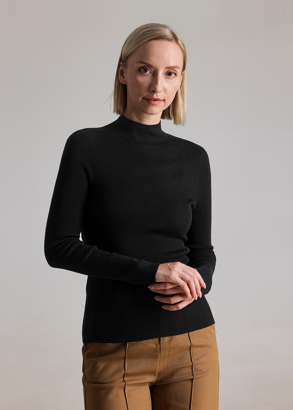 MANQUEEN M6602 Women's 100% Merino Wool Mock Neck Pullover Sweaters - Black