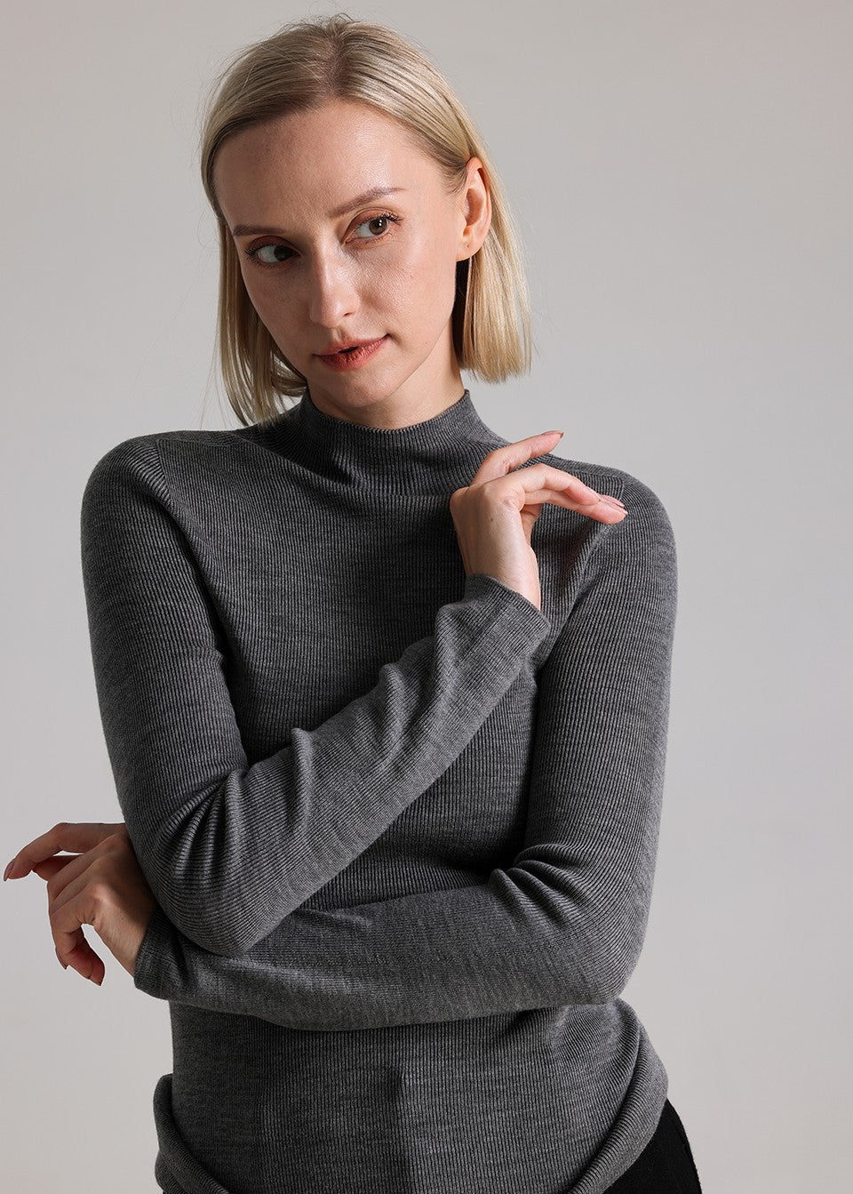 MANQUEEN M6602 Women's 100% Merino Wool Mock Neck Pullover Sweaters - Gray