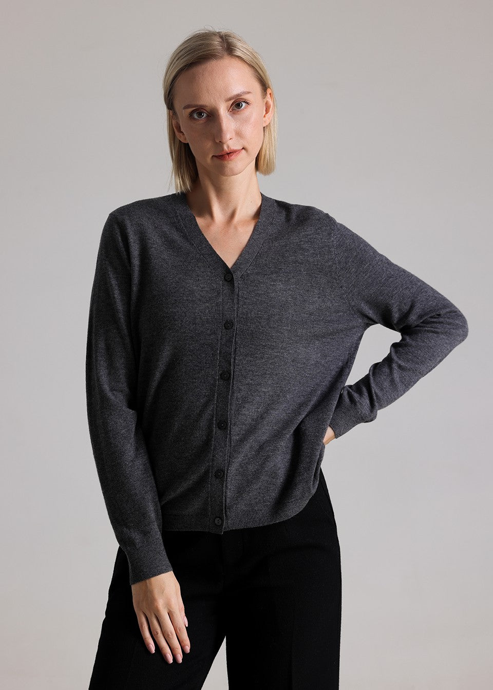 MANQUEEN M8831 Women's 100% Merino Wool V-Neck Cardigan Sweaters - Dark Gray