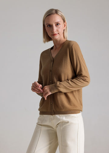 MANQUEEN M8831 Women's 100% Merino Wool V-Neck Cardigan Sweaters - Khaki